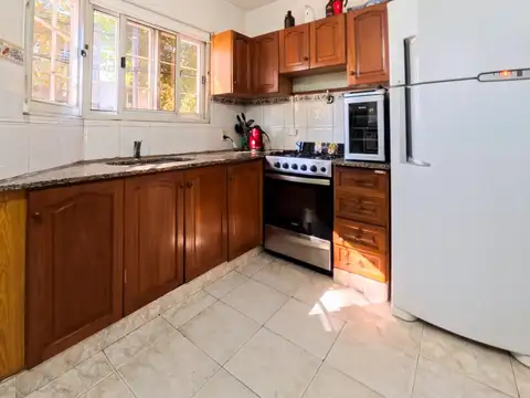 Triplex en excelente ubicación! Zona Parque Saavedra