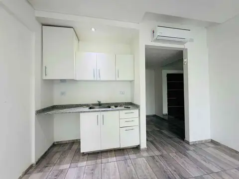 Oficina en Venta con 1 cochera