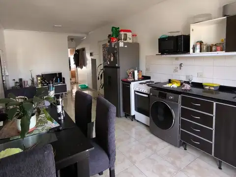 VENTA DEPARTAMENTO 2 AMBIENTES CON COCHERA, WILDE
