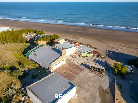 VENTA  EN BLOQUE 6 LOTES FRENTE AL MAR MAS CONTRUC