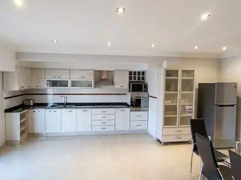 Local en Venta en San Justo, USD 245.000