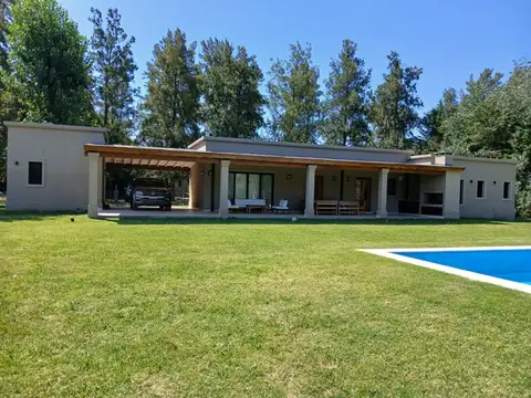 Casa en Venta en El Solar De La Capilla, USD 360.000