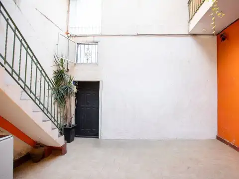 Depto Tipo Casa en Venta 96 años