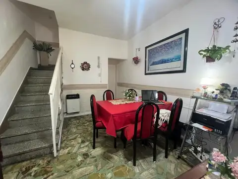 Leandro.n. Alem 2195