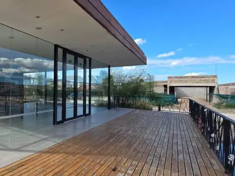 Yrigoyen , Piso 0