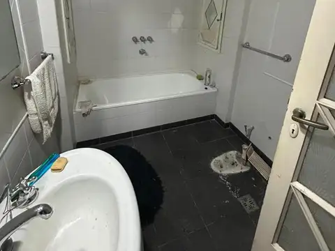 Casa En Alquiler Artigas Al 500