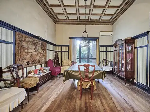 Exclusiva propiedad en Belgrano sobre lote propio - Ideal para modernizar o proyecto de demolición