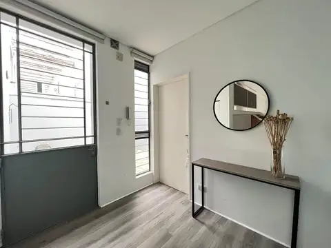 Depto Tipo Casa en Venta en Nuñez, USD 120.000