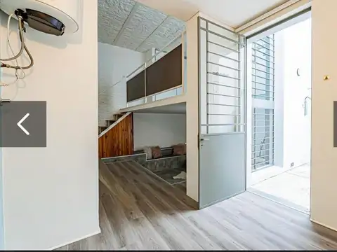 Depto Tipo Casa 2 ambientes con 1 baño