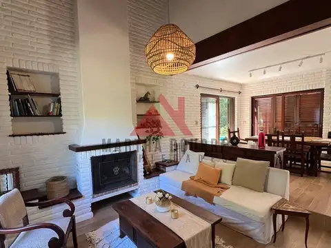 Casa en Venta en Larena Country Club, USD 119.000