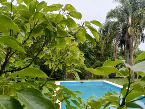 Casa 4 ambientes con 1 baño