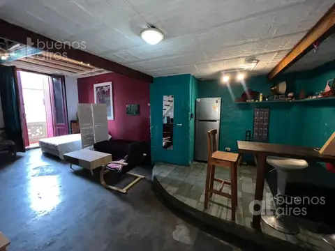 Departamento tipo Loft 2 ambientes con balcón en alquiler temporario en San Telmo