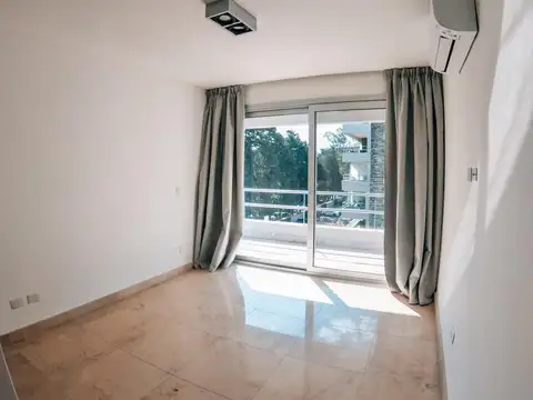 Departamento en Venta con 2 cocheras