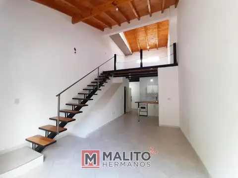 Echeandia 5400, Piso 1