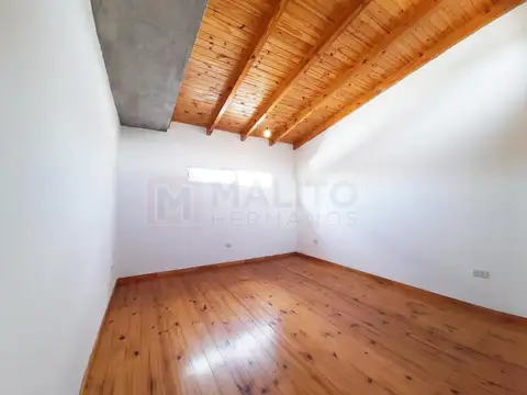 Depto Tipo Casa en Venta de Monoambiente