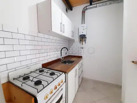 Depto Tipo Casa Monoambiente con 1 baño