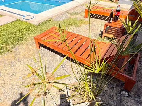 Casa 5 ambientes con 2 baños