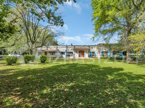 Casa 6 ambientes con 3 baños