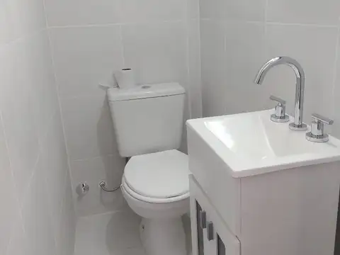 Depto Tipo Casa en Alquiler de 3 ambientes