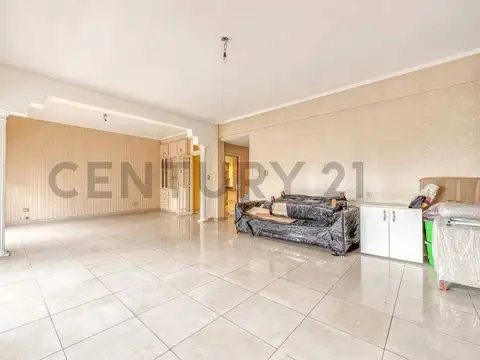 Departamento en Venta en Pompeya, USD 188.000