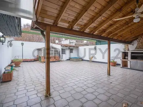 VENTA-PERMTA DEPTO 4 AMB.-PARQUE PATRICIOS