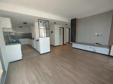 VENTA DEPARTAMENTO 2 DORMITORIOS PATIO Y COCHERA - B MARTIN