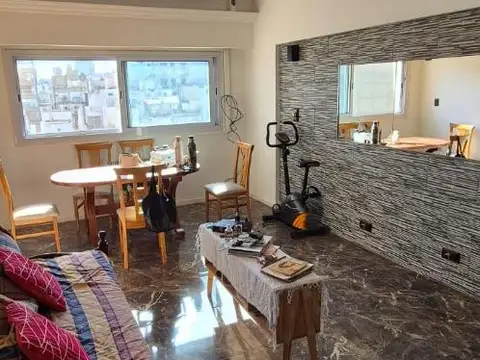 Coronel Diaz 1800, Piso 9