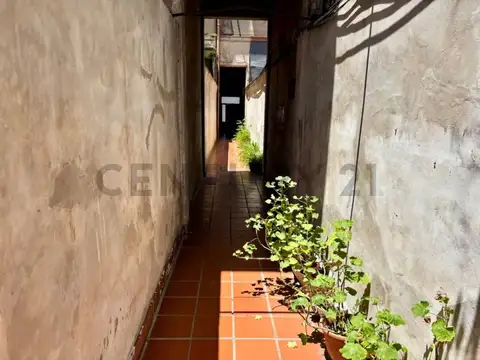 Avenida Jujuy 1600