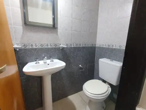 Depto Tipo Casa 4 ambientes con 1 baño