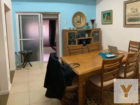 Casa en venta - 2 Dormitorios 2 Baños - 268mts2 - Don Bosco
