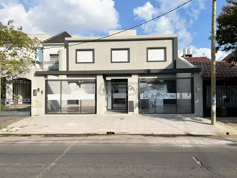 Casa - Venta - Argentina, Ramos Mejía - Saavedra 872