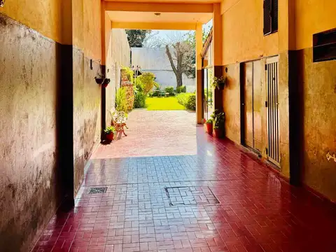 Casa en Venta en Pablo Podesta, USD 220.000