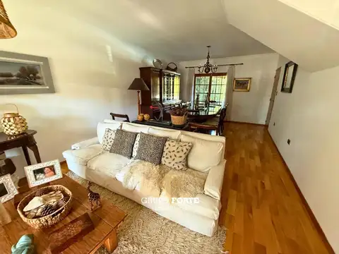Casa en Venta en Urca, USD 275.000