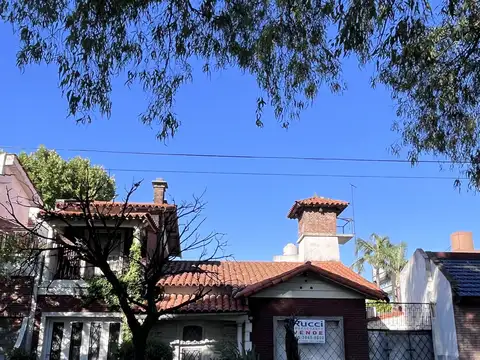 Casa en venta en Barrio Naón