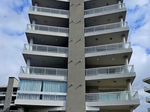 Nordelta - Islas Del Canal - Avenida Del Puerto , Piso 4