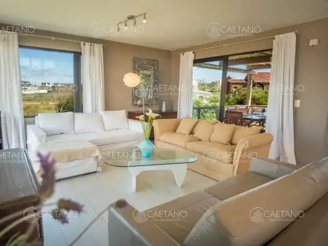 Casa en Alquiler Temporal en El Chorro, USD 18.000