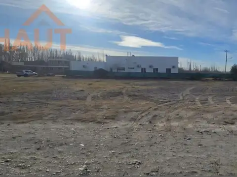 TERRENO EN BARRIO PRIVADO VIEJO ROBLE