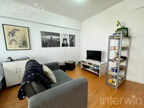 Departamento / Monoambiente en Venta - Balcón - Baulera - Luminoso - Recoleta