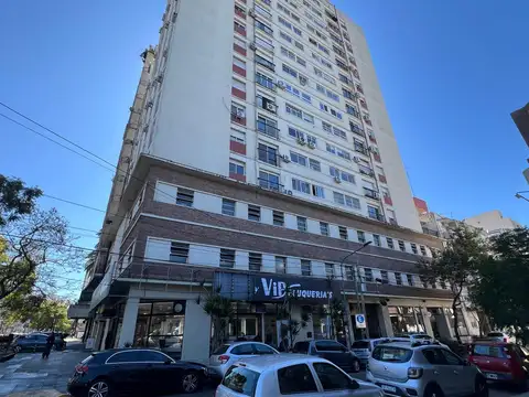 Departamento en venta 4 amb en Olivos Vias/Rio