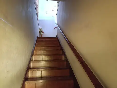 Teniente Espora 8900