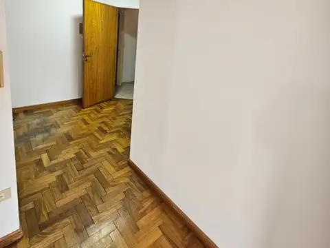 Oficina en Alquiler en Centro calle 13, $ 500.000