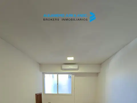 Oficina en Alquiler en Centro, $ 480.000