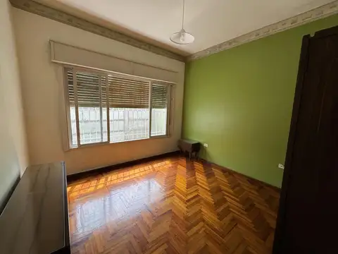 Depto Tipo Casa en Venta 45 años