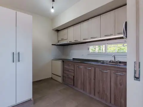 Depto Tipo Casa 2 ambientes con 1 baño