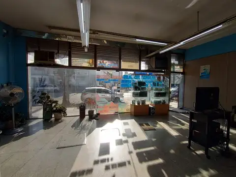 Local en Venta Via Pública