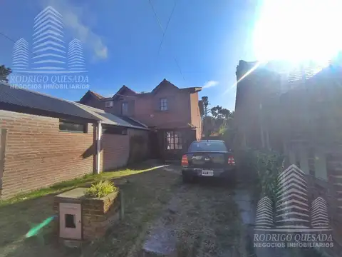 Duplex en zona de Mar de Ajo,a metros de Av. Tucuman,muy cómodo,amplio y confortable 