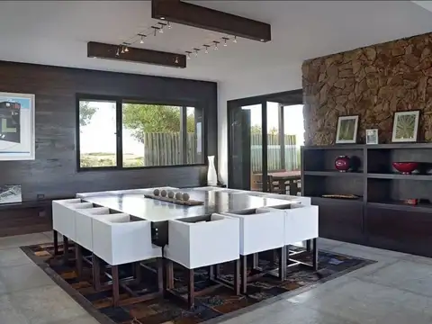 Casa en Alquiler Temporal en Aigua, USD 75.000