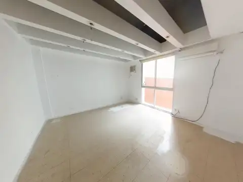 Oficina en Venta al Norte