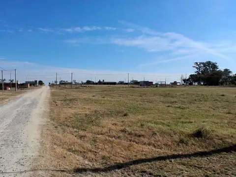 Terreno en Venta 30  mts Fondo