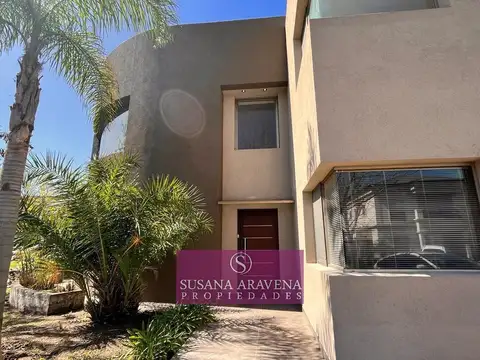 Casa en venta en Barrio Los Sauces Nordelta ---